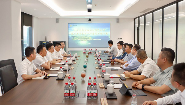 岳文彥一行拜訪(fǎng)寧波力勤資源董事長(zhǎng)蔡建勇